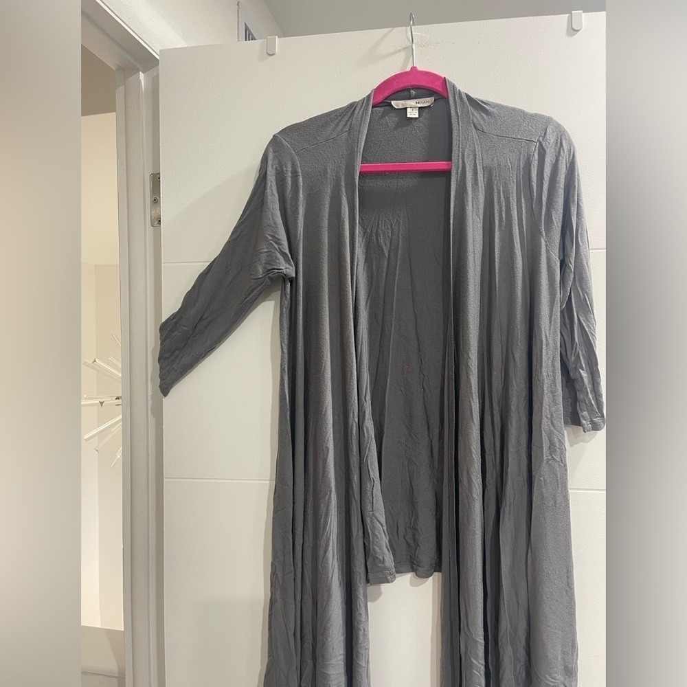 Very nice tunic wear it in top of any clothes good condition